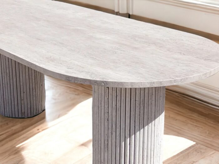 table a manger travertin ovale pierre naturelle sofastyle