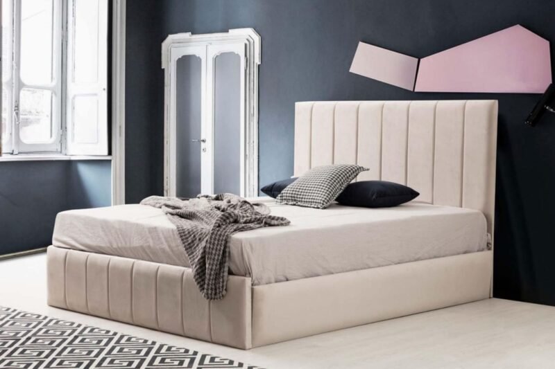 lit 2 personnes en velours beige